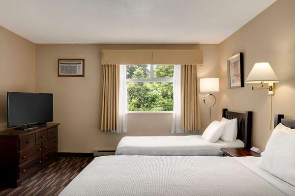  - Days Inn Harbourside Nanaimo