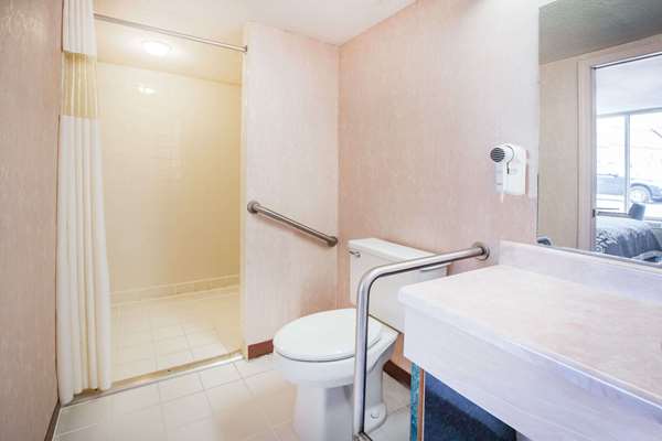  - Days Inn Mountain View