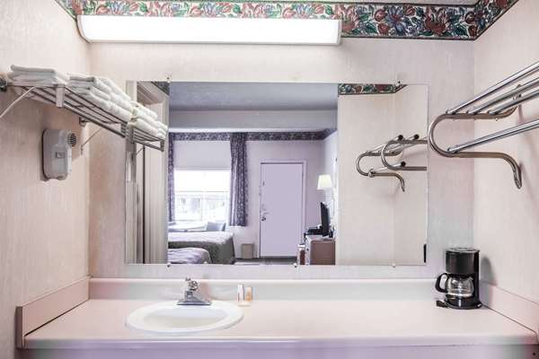  - Days Inn Mountain View