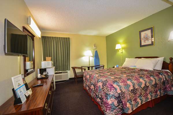  - Days Inn South Tulsa