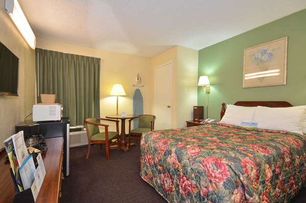  - Days Inn South Tulsa