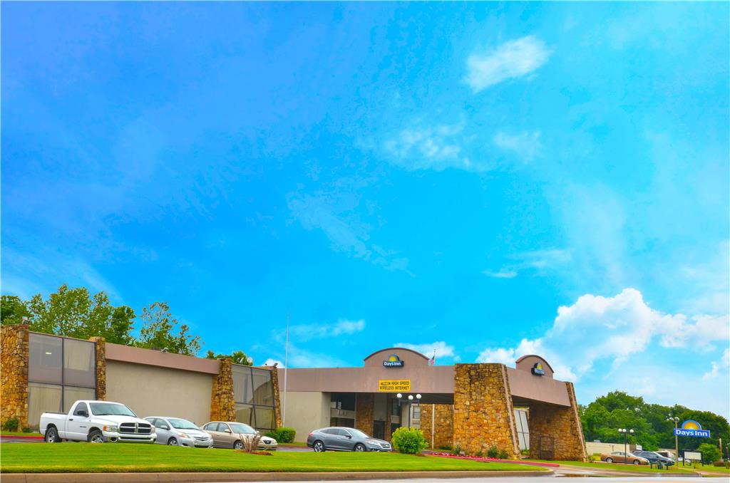 Days Inn Southern Hills/ORU