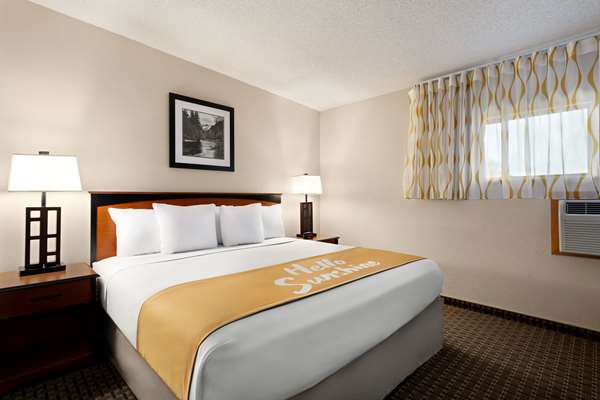 Suite - Days Inn Cortez