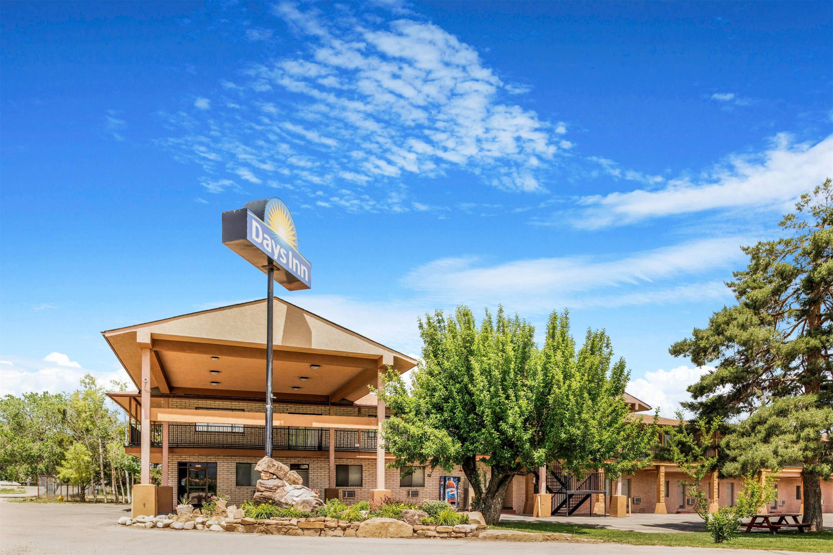 Exterior | Days Inn by Wyndham Cortez