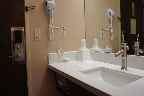  - Days Inn Airport SeaTac