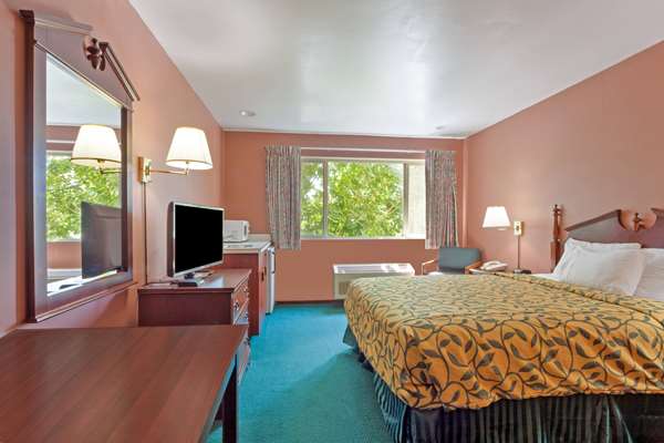  - Days Inn Airport SeaTac