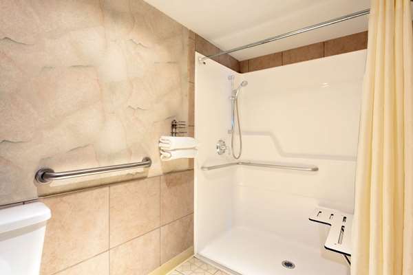  - Days Inn Airport SeaTac