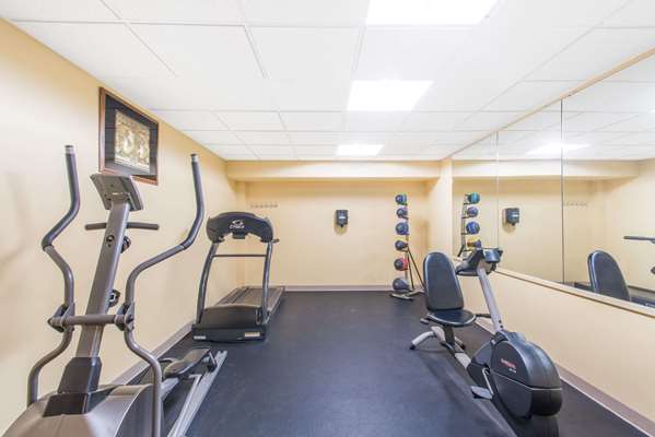Fitness/ Exercise Room - Days Inn Colchester