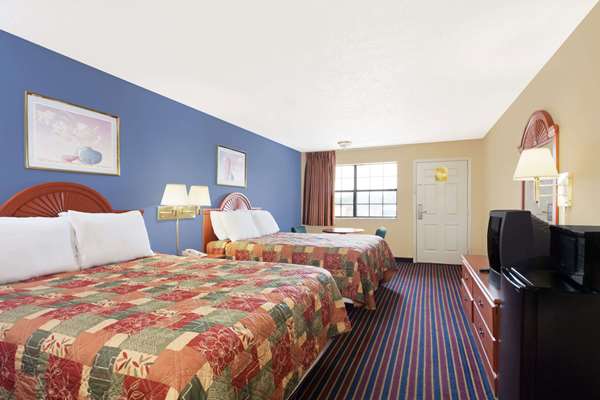  - Days Inn Downtown West Trinity Lane Nashville - I-24 & I-65, Exit 87