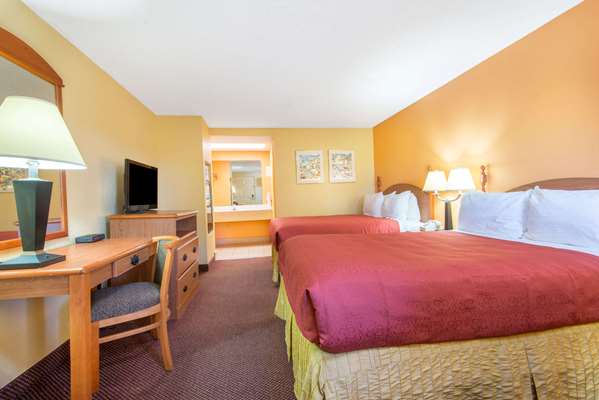  - Days Inn Opelika - I-85, Exit 62