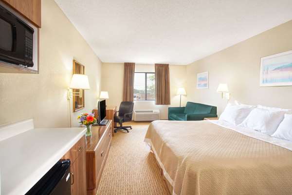 - Days Inn Glasgow