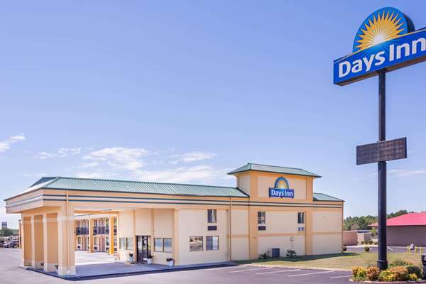 Exterior view - Days Inn Byron - I-75, Exit 149