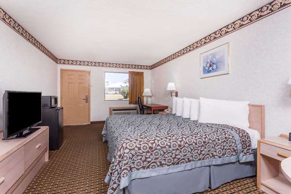  - Days Inn Byron - I-75, Exit 149