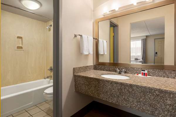  - Hotel Bo Downtown Chattanooga