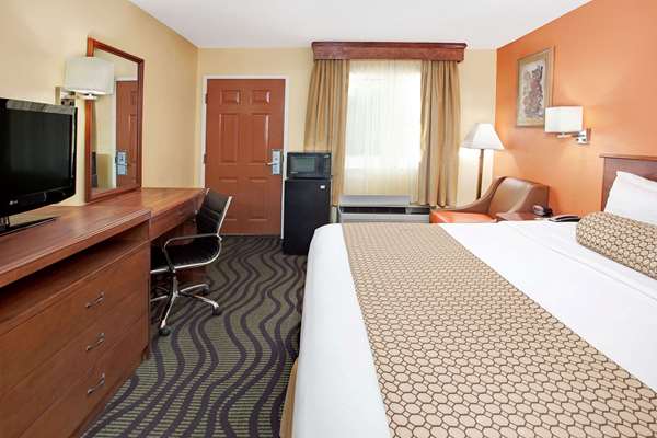  - Days Inn Acworth - I-75, Exit 277