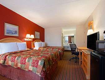  - Days Inn Seneca