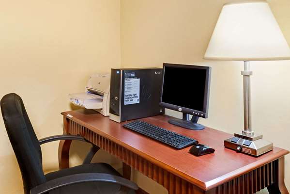 Conference Area - Ramada Inn Kittery