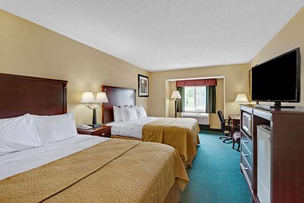  - Ramada Inn Kittery