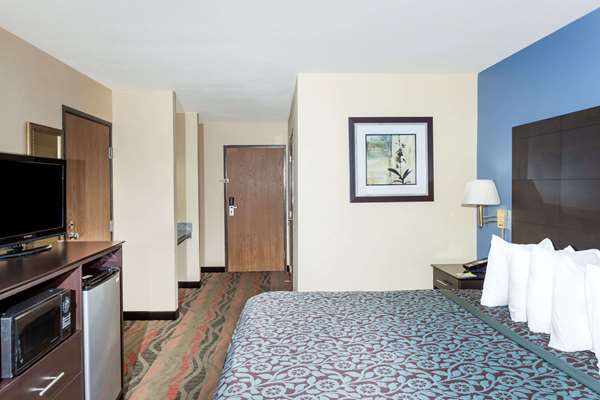  - Days Inn South Springfield - I-55, Exit 90