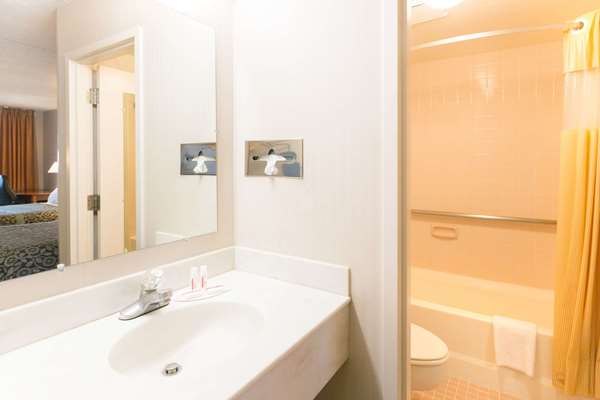  - Days Inn Richmond - I-75, Exit 90