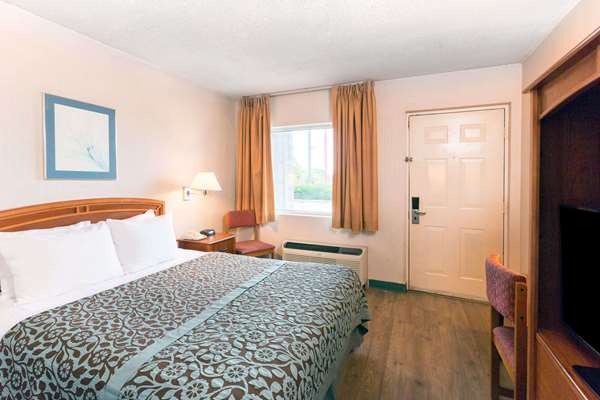  - Days Inn Richmond - I-75, Exit 90