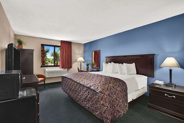  - Days Inn Orange Park - I-295, Exit 10