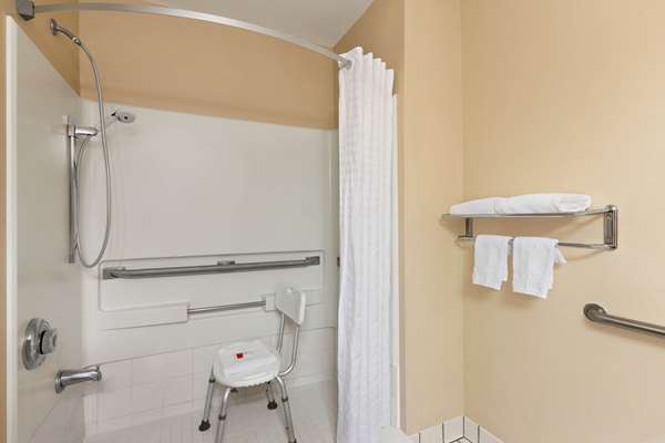  - Days Inn Orange Park - I-295, Exit 10