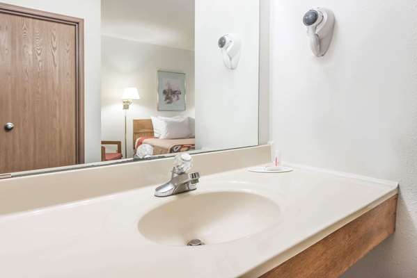  - Super 8 Hotel Du Quoin