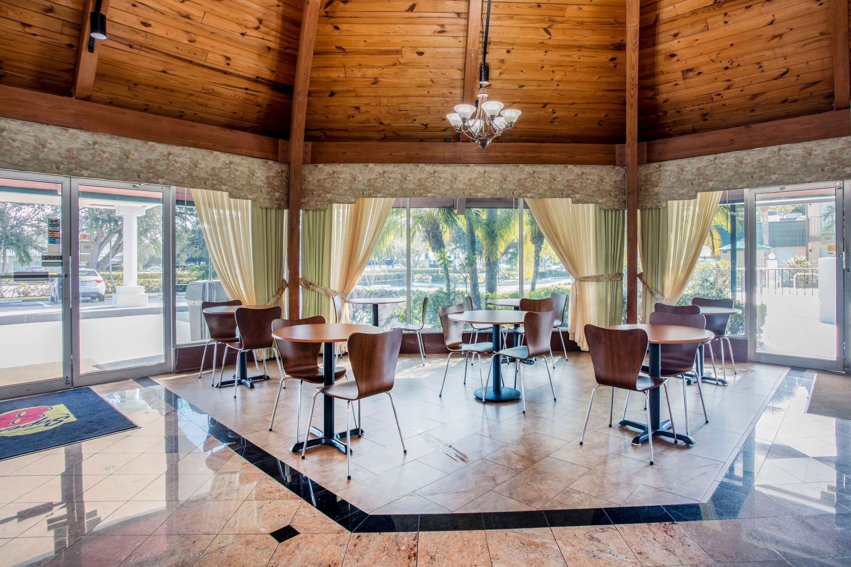 Property amenity | Super 8 by Wyndham North Palm Beach