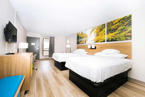  - Days Inn East Cincinnati