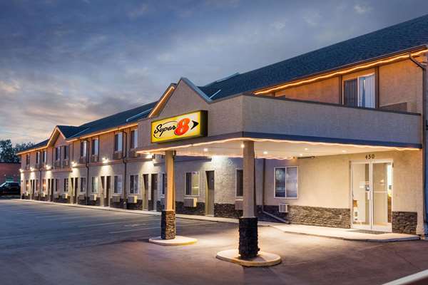Exterior view - Super 8 Motel Strathmore