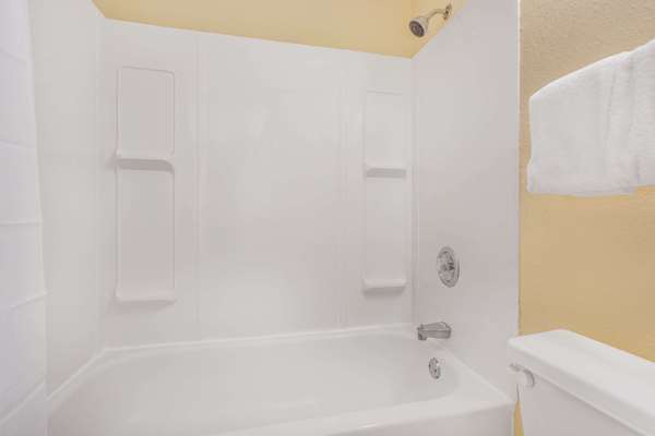  - Days Inn Waccamaw Spartanburg - I-26, Exit 17