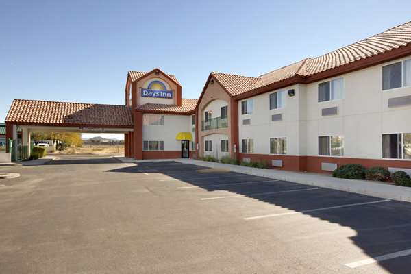 Exterior view - Days Inn Phoenix North - I-17, Exit 215