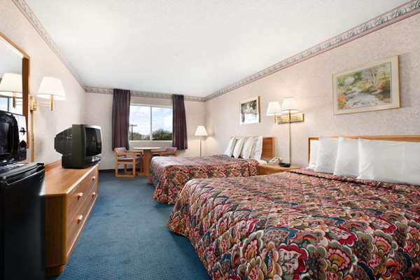  - Days Inn Phoenix North - I-17, Exit 215