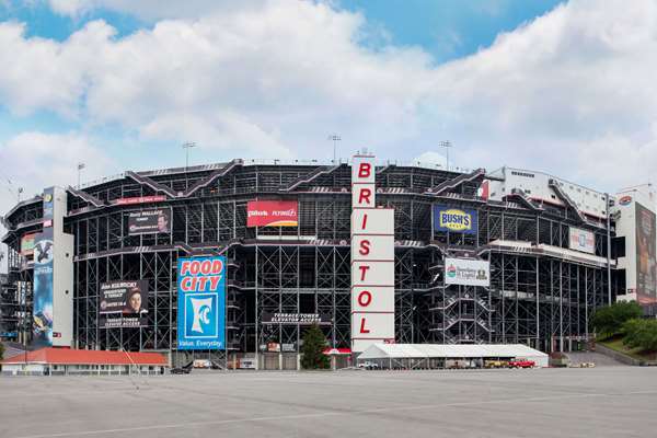  - Days Inn Parkway Bristol