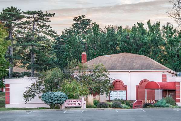  - Days Inn Topeka - I-470, Exit 1B