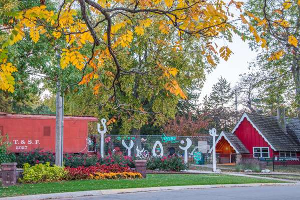  - Days Inn Topeka - I-470, Exit 1B