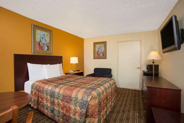  - Days Inn Chester - I-95, Exit 61B