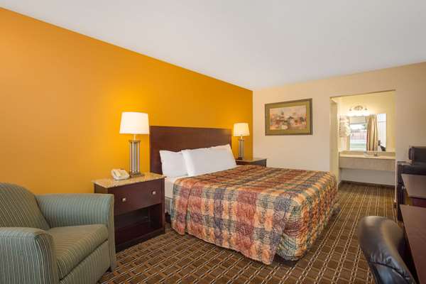  - Days Inn Chester - I-95, Exit 61B