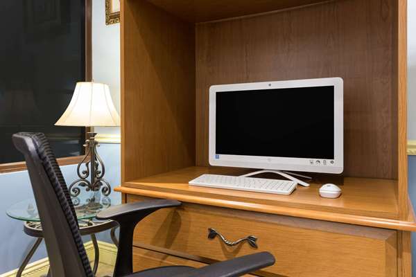 Conference Area - Days Inn Patriots Point Mt Pleasant