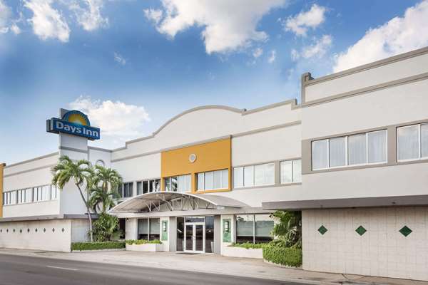 Exterior view - Days Inn Miami Airport North Miami Springs