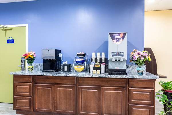  - Days Inn Hampton - I-64, Exit 263