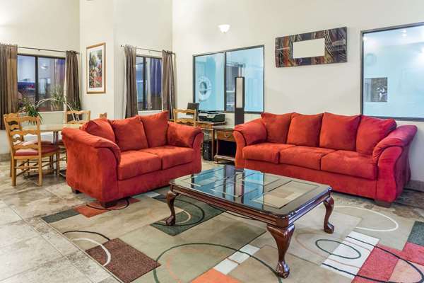  - Travelodge Longmont - I-25, Exit 240