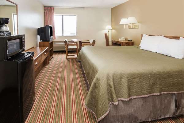  - Travelodge Longmont - I-25, Exit 240