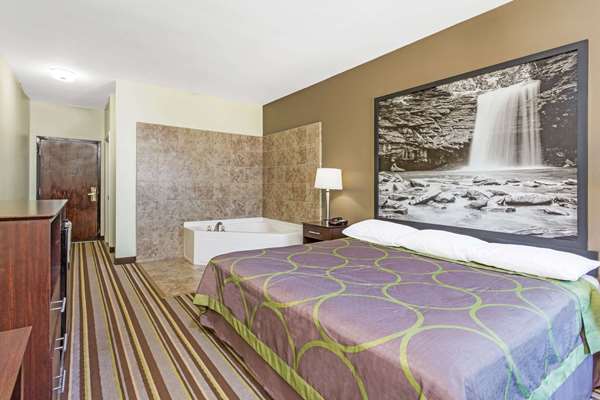  - Super 8 Hotel Midlothian