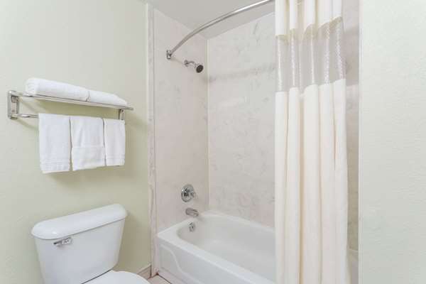  - Super 8 Hotel Midlothian