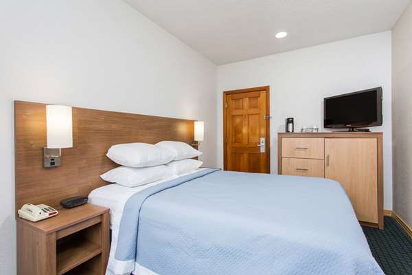  - Days Inn Oceanfront Wright Brothers Kill Devil Hills