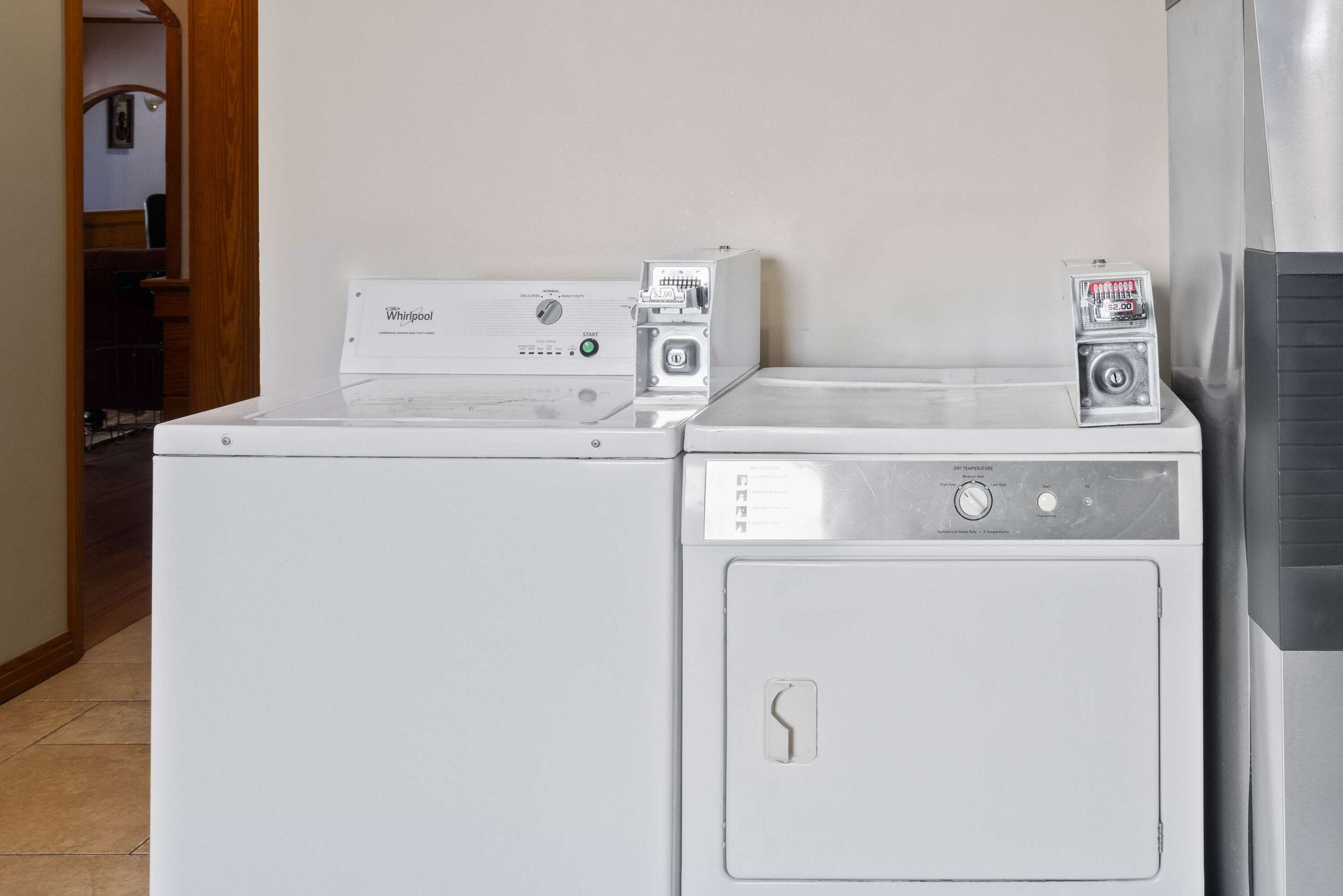 Laundry | Days Inn by Wyndham Kill Devil Hills Oceanfront - Wilbur