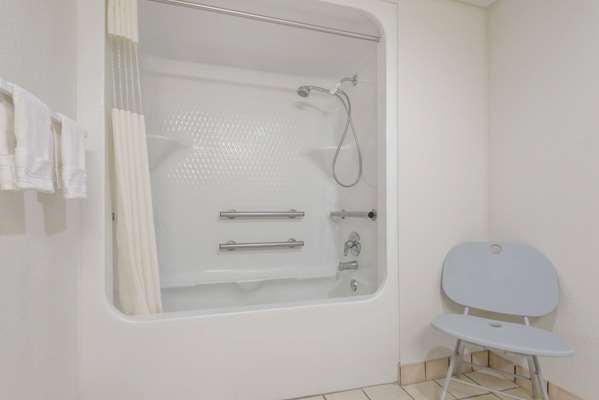  - Days Inn Medical Center Amarillo - I-40, Exit 65