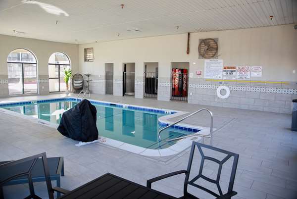 Pool - Days Inn Medical Center Amarillo - I-40, Exit 65